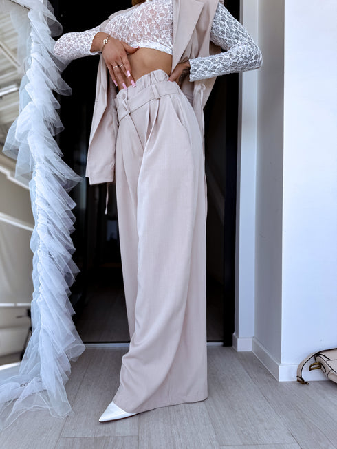 Komplekts "JASMINE" 22666 - GAIŠI BĒŠS