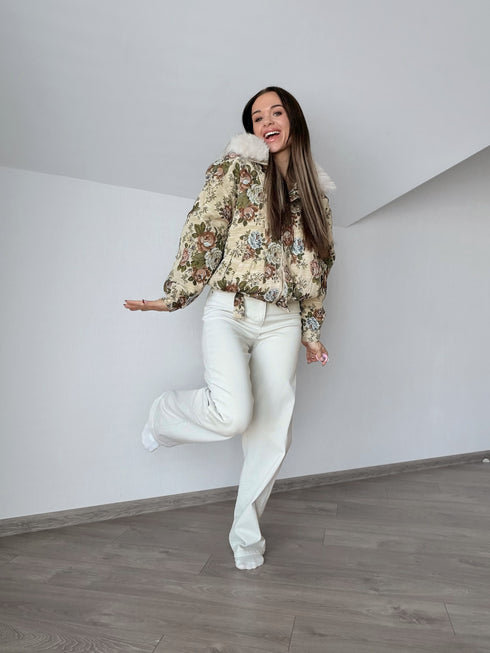 Īsā virsjaka "CABARET ROSE 19922" - BĒŠA