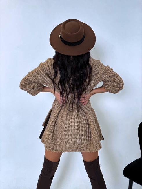 ELYNDI Удлиненный шерстяной свитер - идеально коричневый