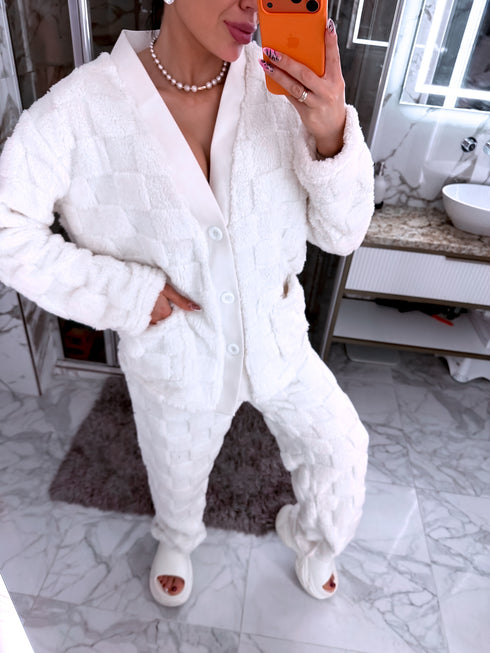 Mājas kostīms "CUBE" - KRĒMBALTS PRE-ORDER