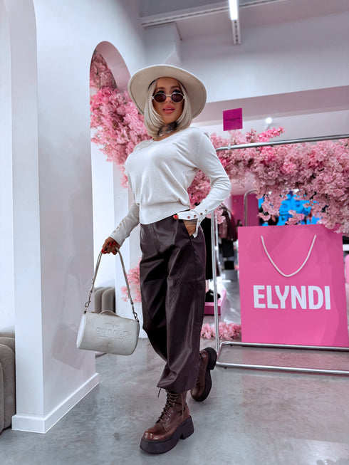 Megztinis su spaudėmis "GIRLS CLUB W2601" - SMĖLINĖ