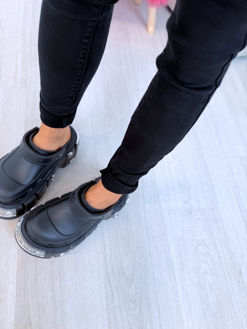 "STATES T5399-10" denim PUSH-UP pants - BLACK