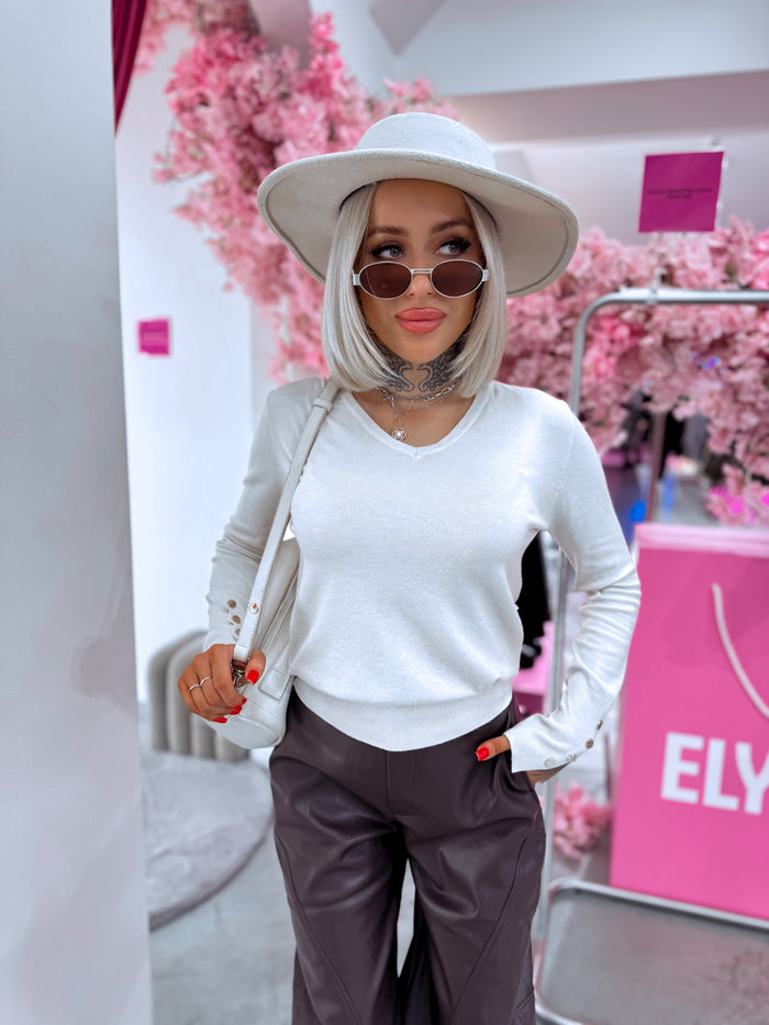 Megztinis su spaudėmis "GIRLS CLUB W2601" - SMĖLINĖ