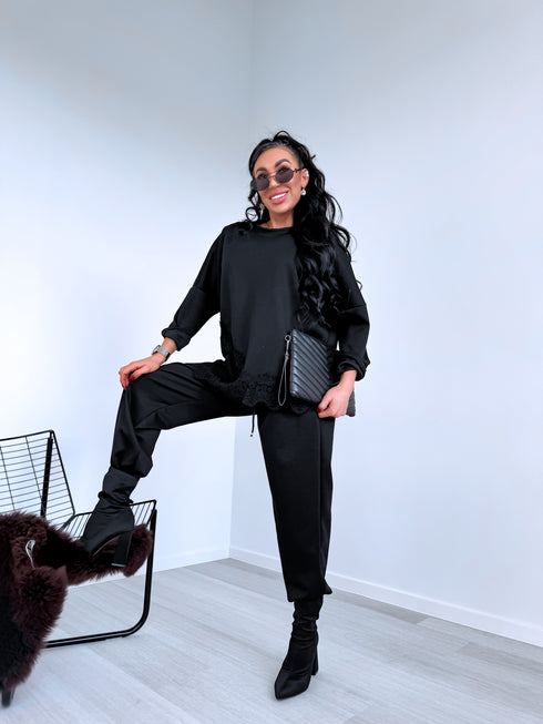 Komplekts "CONTRAST LACE" 25036 - MELNS