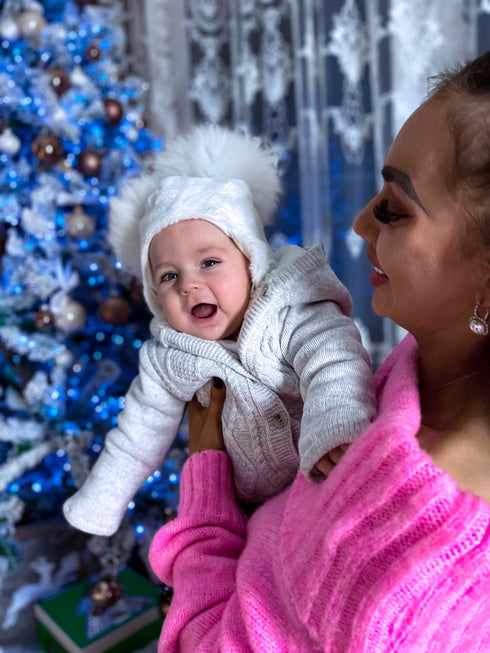Adīta jaka ar siltinājumu bērniem - gaiši pelēka