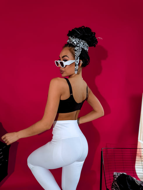 Бюстгальтер 1705 "ESSENTIAL" - ЧЕРНЫЙ