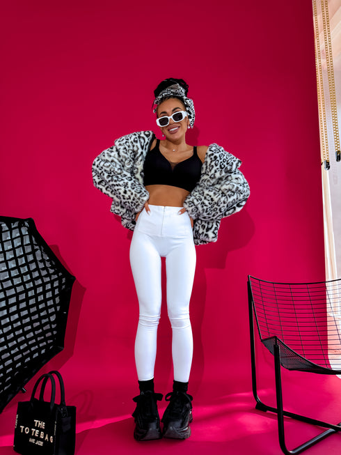 Бюстгальтер 1705 "ESSENTIAL" - ЧЕРНЫЙ