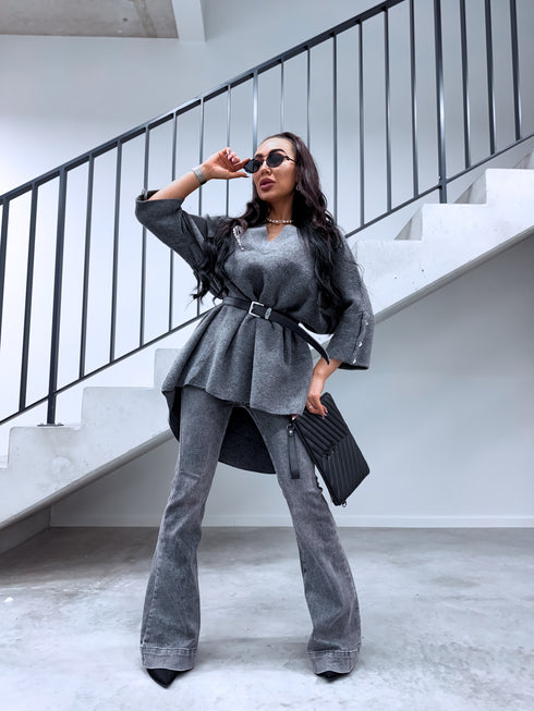 "BOND" pagarināts lielizmēra džemperis 3888L - PELĒKS