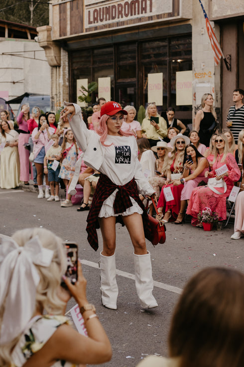 T-krekls "SET UP" - BALTS