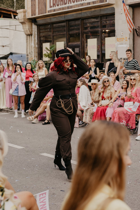 "SCARLET EC382" set - CHOCO