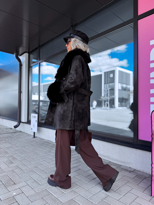 "GHOST TOWN 202332" coat - BLACK