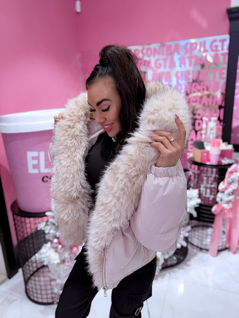 Pufīga, īsā virsjaka "OLYMP FC7631" - BĒŠA