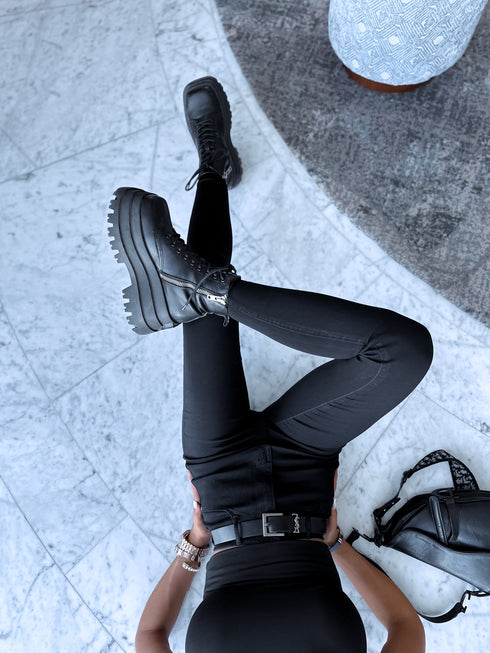 Black SECOND SKIN jeans Q552-1