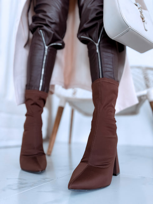 Audiniai batai "ELASTICITY MVP320" - CHOCO