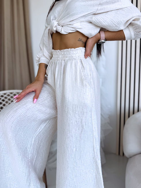 Komplekts "CINNAMON 117" - gaiši bēšs