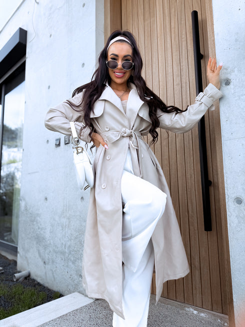 BĒŠS, ādas imitācijas trencis "POWER" FL08