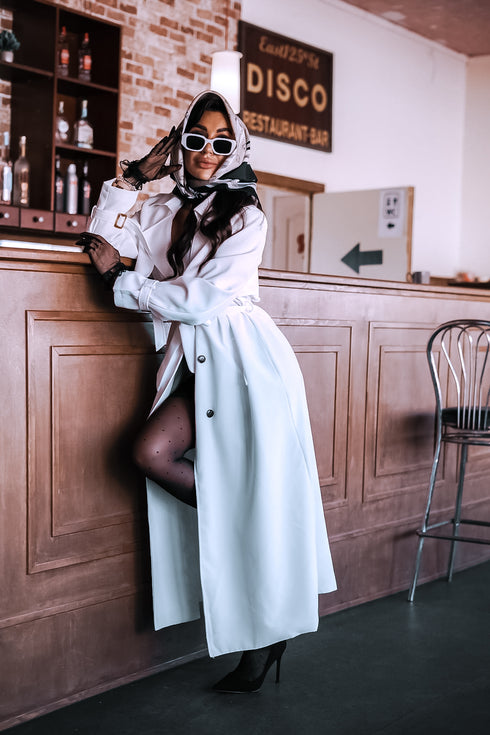 Lightweight Autumn Trench Coat - White