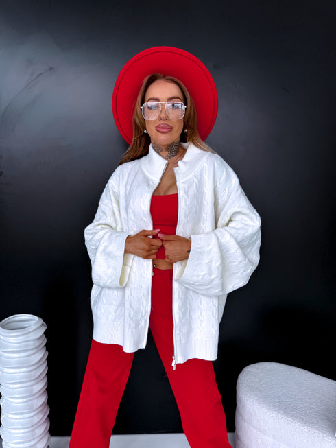 "REGION" pīnes raksta jaka HA4381 - BALTA