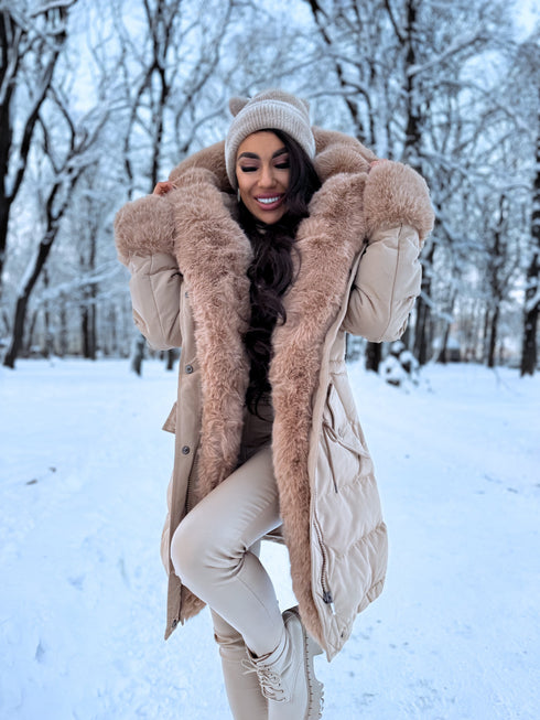 PUFĪGĀ parka ar pūku - kapučīno PRE-ORDER