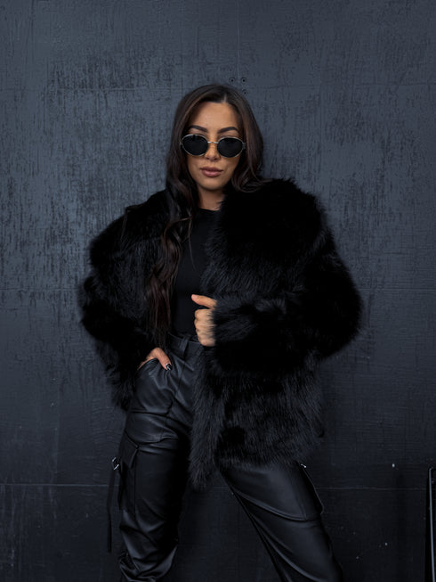 "BUSHY" artificial fur coat - BLACK
