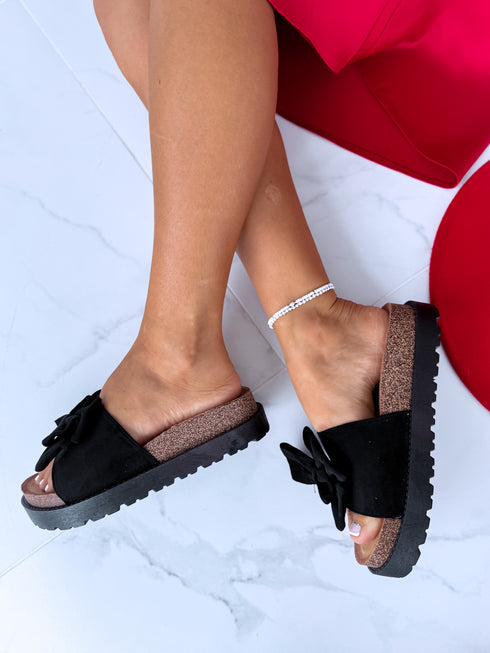 "BOUTIQUE" 3886 slippers - black