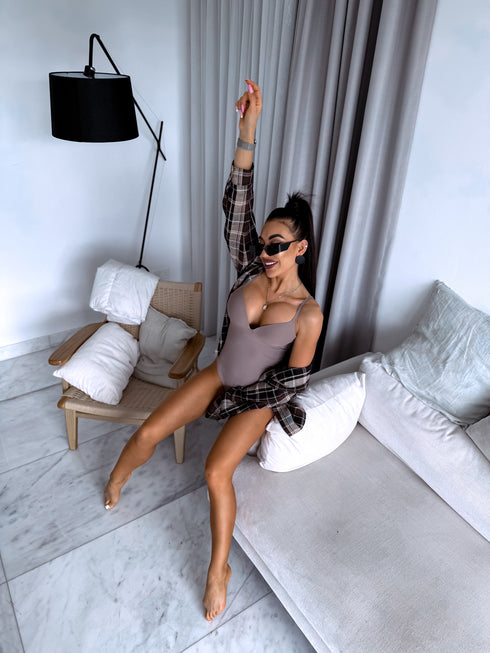 ELYNDI, string tipo korekcinis bodis - kapučino