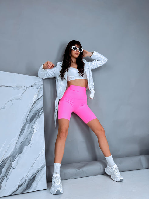 Deceptive shorts with EXTRA high waist - neon pink