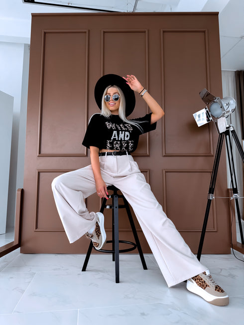 T-shirt "WILD AND FREE 5202" - black