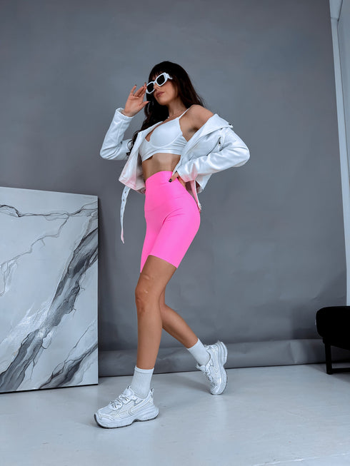 Deceptive shorts with EXTRA high waist - neon pink
