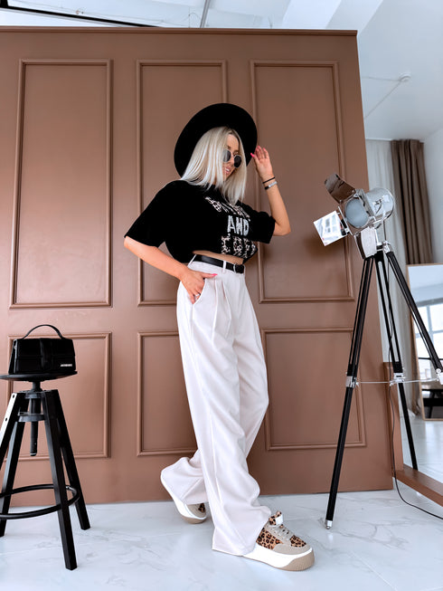 T-shirt "WILD AND FREE 5202" - black