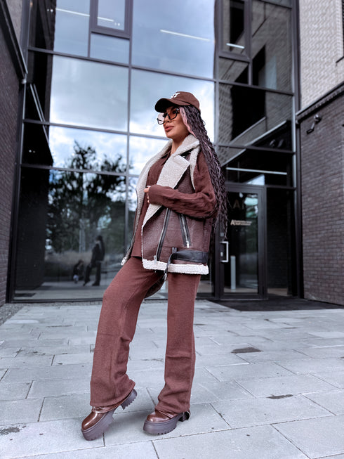 Knitted set "TOBLERONE 1039" - CHOCO