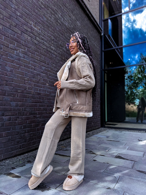 ELYNDI aviatoriaus tipo liemenė - kapučino