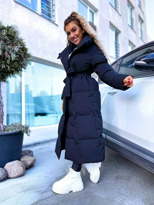 Pufīga, garā virsjaka ar sasienamu jostu FC7516 - melna