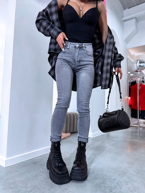 "STATES T5399-13" džinsa PUSH-UP bikses - GAIŠI PELĒKAS