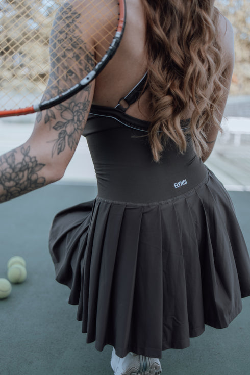 ELYNDI sporta šortkostīms "INETA 6026" – CHOCO
