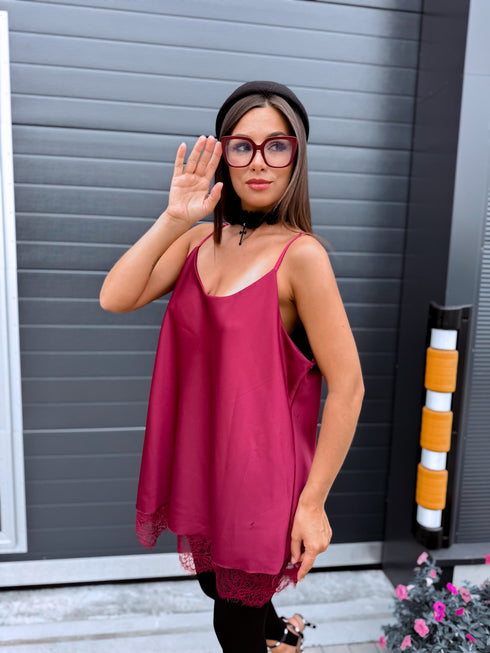 Lielizmēra topas "DREAMY LACE" 7929 - BORDO