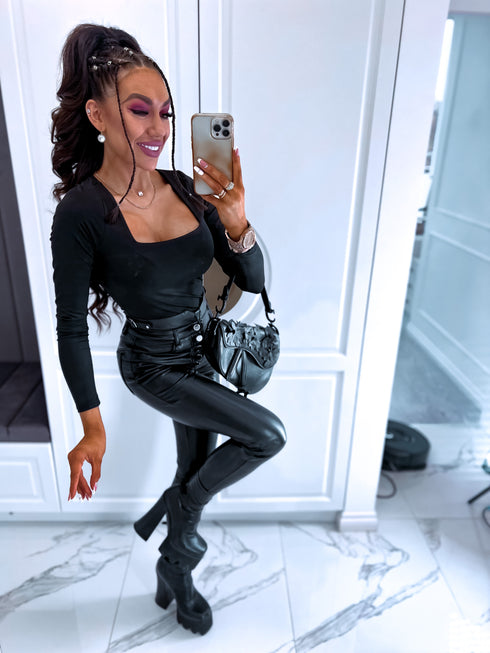 Nematomas karoliai 10mm