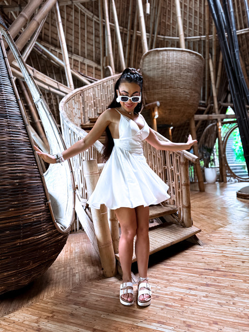 Короткое платье с акцентом на талии "PARADOX" - БЕЛОЕ