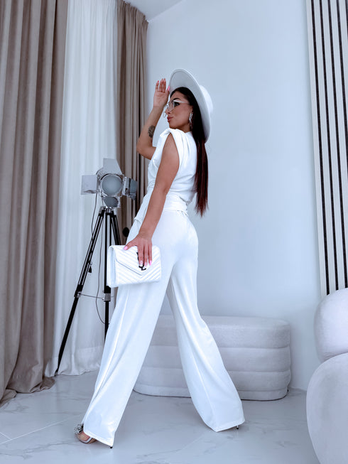 Komplekts "MOMENT" - KRĒMBALTS