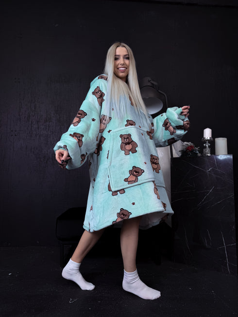 ELYNDI Lux blanket Sweater "BEAR"