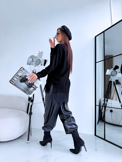 Sweater "Lace Memory FF7127" - BLACK