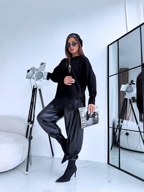 Sweater "Lace Memory FF7127" - BLACK