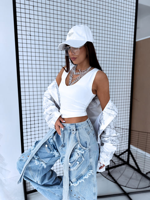 Топ с V-образным вырезом "BOOST VD1805" - БЕЛЫЙ