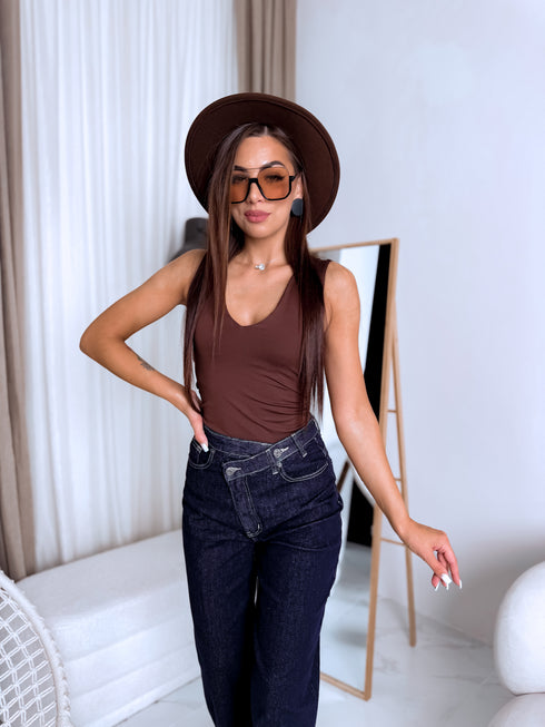 Топ с V-образным вырезом "BOOST VD1805" - CHOCO