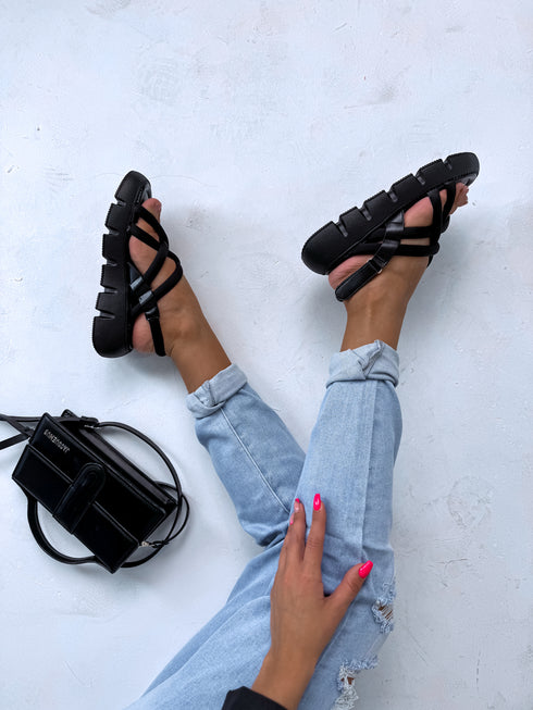 Strappy Sandals "PINUMS" - Black