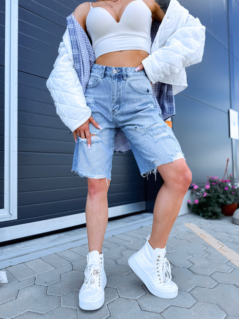 Shorts with tears "CARD" S8069 - LIGHT BLUE
