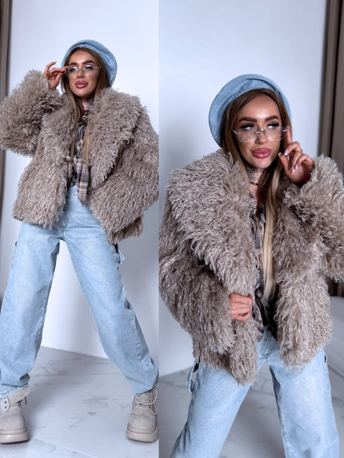 "PINTEREST 6AW006" mākslīgās kažokādas virsjaka - CARAMEL