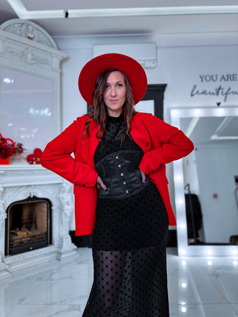 Melna korsete ar sānu ornamentiem