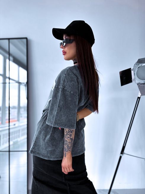 Oversize T-shirt "WOMAN'S WORLD" - GRAY