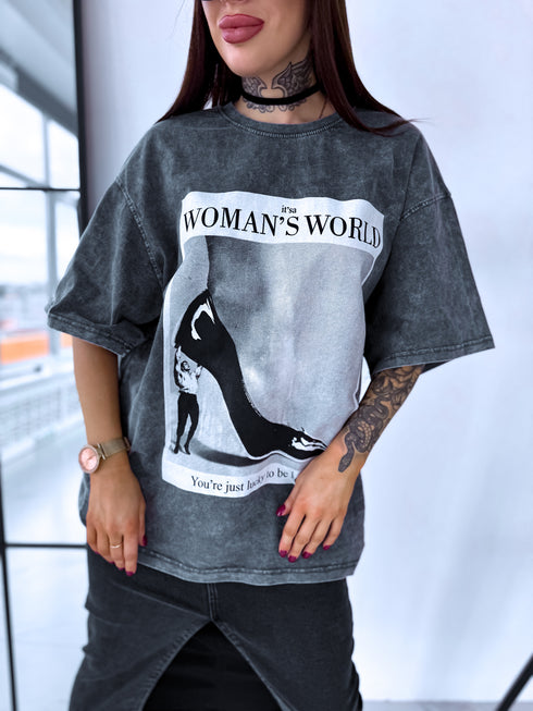 Oversize T-shirt "WOMAN'S WORLD" - GRAY